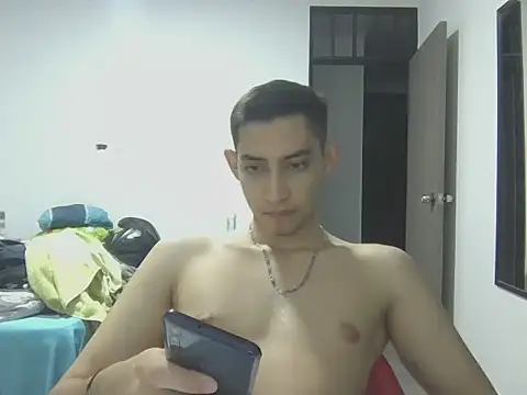 Snapshot of Juan_Vas chatting on April 16, 2026, 3:07 am Juan Vas online show from April 16, 2026, 3:07 am