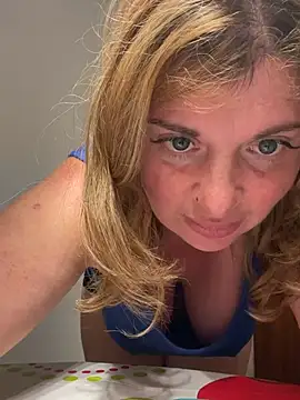 Lombada online show from April 15, 2026, 8:31 pm