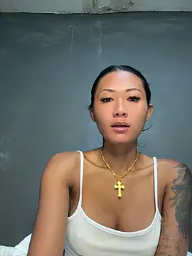 thai-dreamgirl online show from May 28, 2026, 10:59 pm