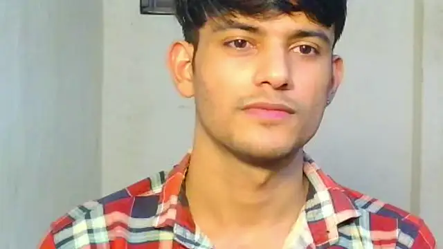 kingkartik7 online show from December 17, 2025, 1:16 pm