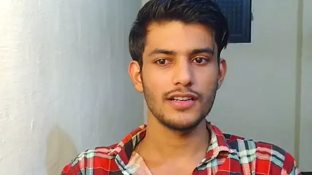 kingkartik7 online show from November 2, 2025, 4:56 pm