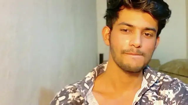 kingkartik7 online show from June 9, 2026, 5:03 pm