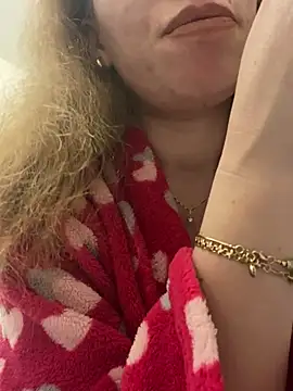 Snapshot of EvaRush chatting on January 12, 2025, 8:57 pm EvaRush online show from January 12, 2025, 8:57 pm