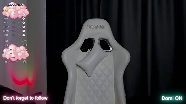 takeyourmolly online show from March 26, 2026, 8:23 am