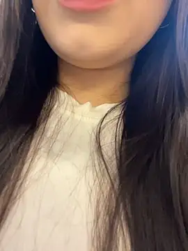 Snapshot of Chloe__Moon chatting on March 7, 2026, 2:22 pm Chloe Moon online show from March 7, 2026, 2:22 pm