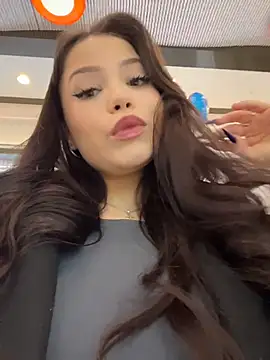 Snapshot of Chloe__Moon chatting on March 6, 2026, 2:12 pm Chloe Moon online show from March 6, 2026, 2:12 pm