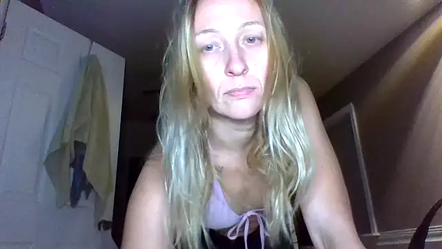 Ashphroditegemini online show from June 28, 2026, 3:13 am