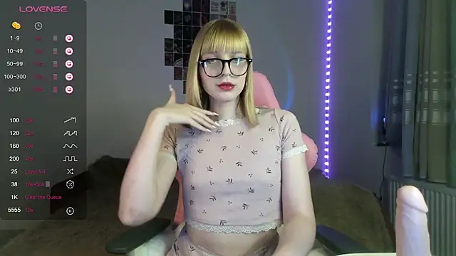 joy pretty online show from December 14, 2024, 2:22 am