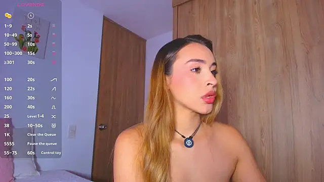 PollyGrey  online show from July 11, 2026, 3:51 am