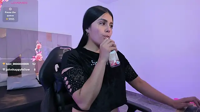 Analia tay online show from March 4, 2025, 2:32 pm