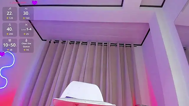 Mackensy sweett online show from March 7, 2026, 6:09 am