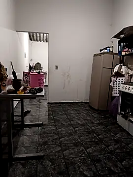 Snapshot of Scarlett-Leh chatting on March 14, 2025, 10:27 pm Scarlett-Leh online show from March 14, 2025, 10:27 pm