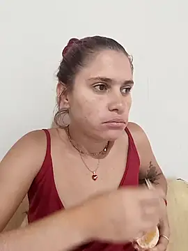 Snapshot of Scarlett-Leh chatting on March 7, 2025, 12:01 pm Scarlett-Leh online show from March 7, 2025, 12:01 pm