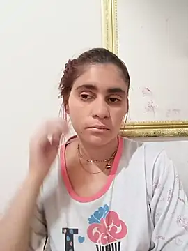 Snapshot of Scarlett-Leh chatting on March 9, 2025, 5:28 pm Scarlett-Leh online show from March 9, 2025, 5:28 pm