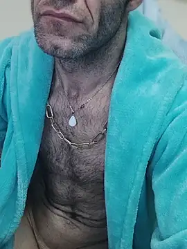 Aktorihannxh online show from April 3, 2026, 3:35 am