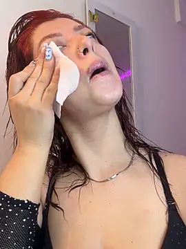 nix white online show from November 4, 2025, 2:10 pm