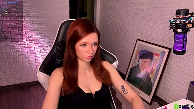 mirai meeow online show from December 2, 2024, 3:09 pm