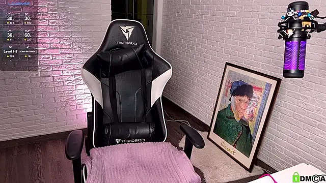 mirai meeow online show from December 4, 2024, 2:53 pm