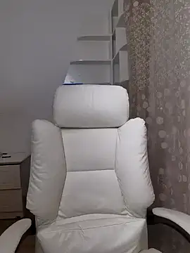 Snapshot of MaMa_1960 chatting on January 16, 2025, 4:39 pm MaMa 1960 online show from January 16, 2025, 4:39 pm