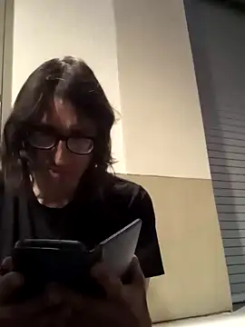 Snapshot of Cleanass chatting on February 17, 2025, 12:27 pm Cleanass online show from February 17, 2025, 12:27 pm