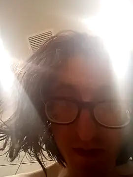 Snapshot of Cleanass chatting on March 20, 2025, 4:31 pm Cleanass online show from March 20, 2025, 4:31 pm