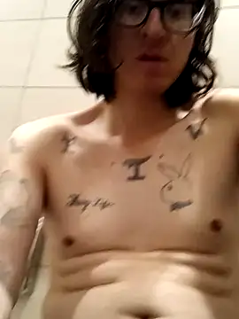 Snapshot of Cleanass chatting on March 15, 2025, 3:48 pm Cleanass online show from March 15, 2025, 3:48 pm