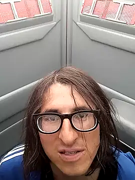 Snapshot of Cleanass chatting on February 20, 2025, 7:08 pm Cleanass online show from February 20, 2025, 7:08 pm