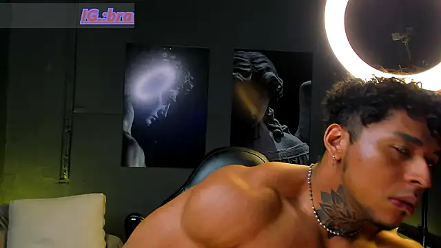 Snapshot of bradley_smith chatting on February 7, 2026, 1:46 am bradley smith online show from February 7, 2026, 1:46 am