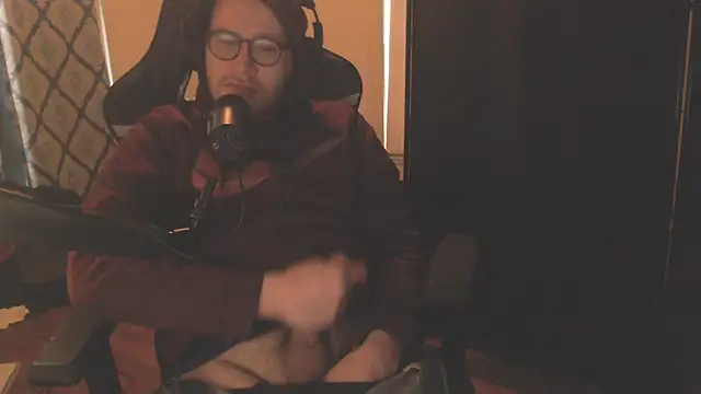 Snapshot of chicostick413 chatting on January 18, 2026, 2:42 pm chicostick413 online show from January 18, 2026, 2:42 pm