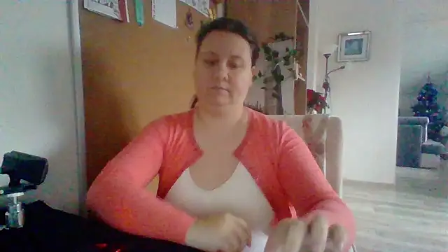 ReifeVenna online show from December 16, 2024, 9:46 am