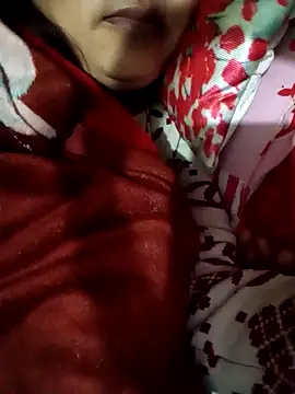 SAXYTannuja online show from January 28, 2025, 6:39 pm