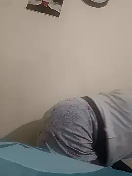 NicolVilla online show from April 11, 2026, 5:05 pm