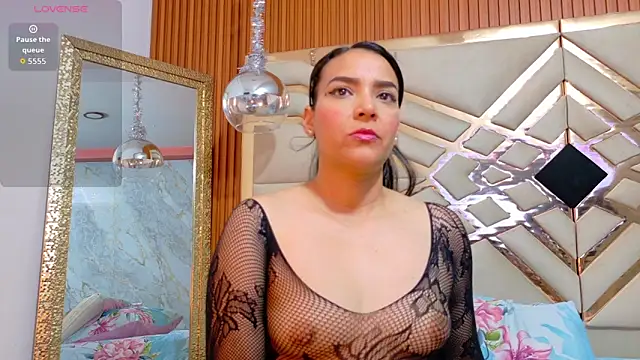 Sluttyandmature online show from February 21, 2026, 1:02 pm