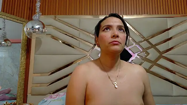 Sluttyandmature online show from April 2, 2026, 12:12 pm