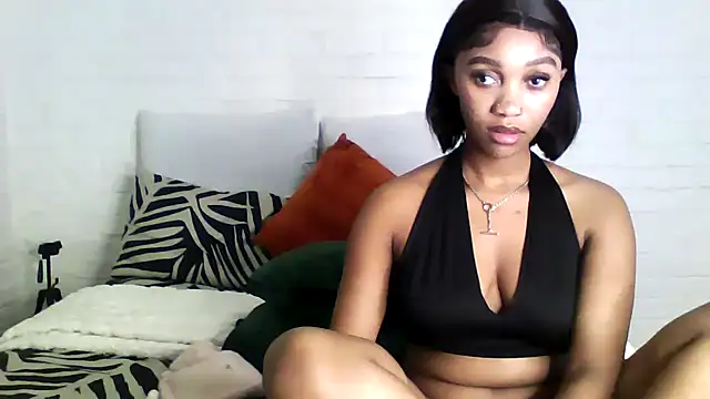 Shria107 online show from March 8, 2026, 9:07 pm