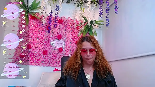 Snapshot of BLONDE_SEXYHOT chatting on March 22, 2025, 8:51 am BLONDE SEXYHOT online show from March 22, 2025, 8:51 am