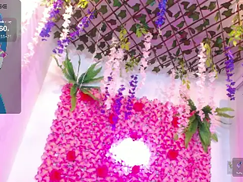 Snapshot of BLONDE_SEXYHOT chatting on March 7, 2025, 9:18 am BLONDE SEXYHOT online show from March 7, 2025, 9:18 am