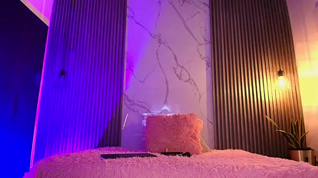 Iamvictoria06 online show from October 4, 2025, 7:37 pm