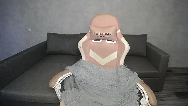 sweetserenity5 online show from March 20, 2026, 12:28 pm