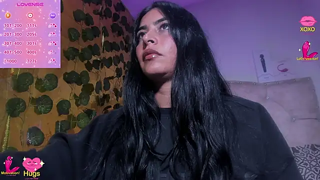 Snapshot of cristalconnorr chatting on November 6, 2025, 8:46 pm cristalconnorr online show from November 6, 2025, 8:46 pm