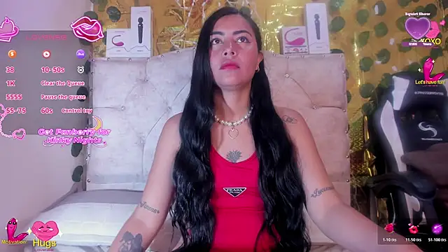 Snapshot of cristalconnorr chatting on December 15, 2025, 5:52 pm cristalconnorr online show from December 15, 2025, 5:52 pm