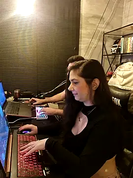 CoelhinhaGostosa online show from December 4, 2025, 7:07 am