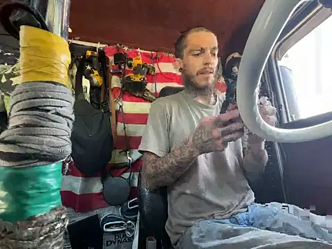 XMeF10 online show from April 20, 2026, 2:29 pm