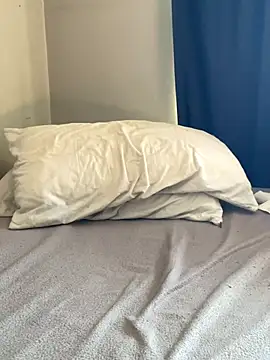 Snapshot of Brencuz chatting on October 12, 2025, 3:13 pm Brencuz online show from October 12, 2025, 3:13 pm