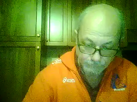 Snapshot of gianbragallini chatting on January 19, 2025, 8:51 pm gianbragallini online show from January 19, 2025, 8:51 pm
