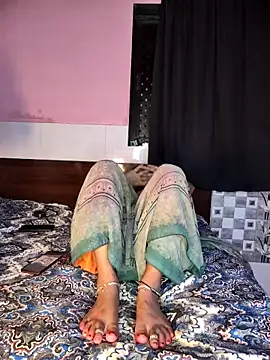 Snapshot of Shivani_Mumbai85 chatting on September 13, 2025, 5:35 pm Shivani Mumbai85 online show from September 13, 2025, 5:35 pm