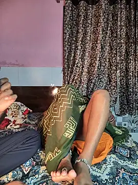 Snapshot of Shivani_Mumbai85 chatting on October 29, 2025, 5:34 pm Shivani Mumbai85 online show from October 29, 2025, 5:34 pm