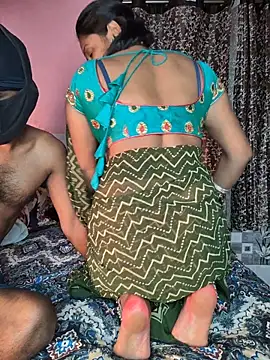 Snapshot of Shivani_Mumbai85 chatting on November 10, 2025, 5:29 pm Shivani Mumbai85 online show from November 10, 2025, 5:29 pm