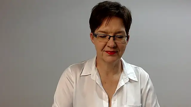 Snapshot of Sofie69Velvet chatting on January 19, 2025, 3:32 pm Sofie69Velvet online show from January 19, 2025, 3:32 pm