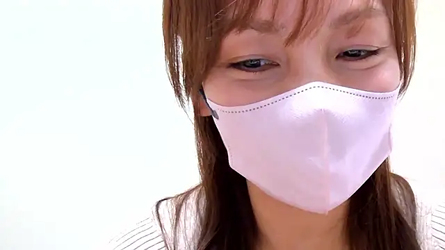 caro-caro online show from April 30, 2026, 3:02 am